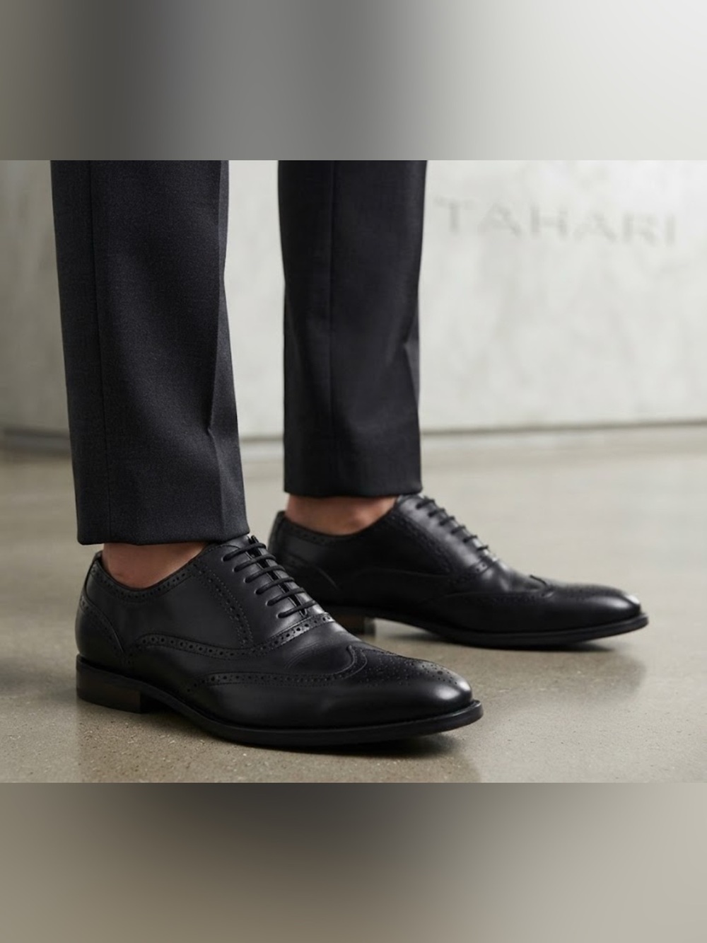 Authentic Tahari mens designer black leather derby Oxford dress shoes sz 13